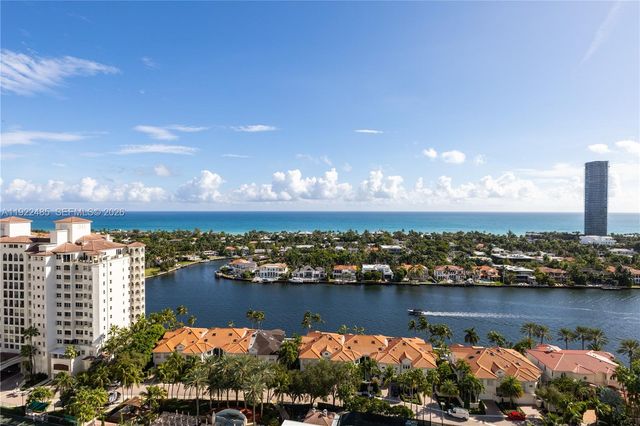 19955 NE 38th Court 2205, Aventura, FL 33180
