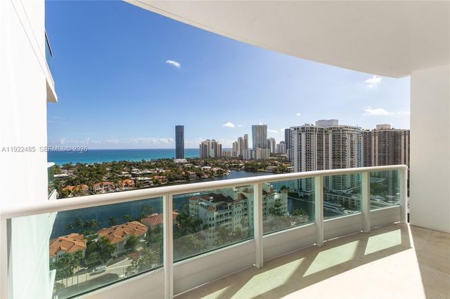 19955 NE 38th Court 2205, Aventura, FL 33180