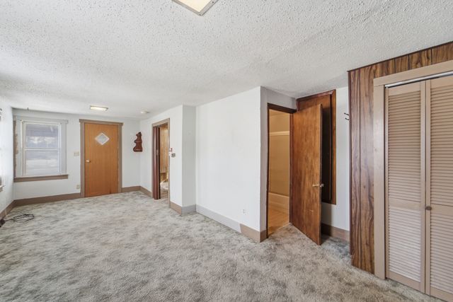 6525 NE Rising Sun Drive, Pleasant Hill, IA 50327