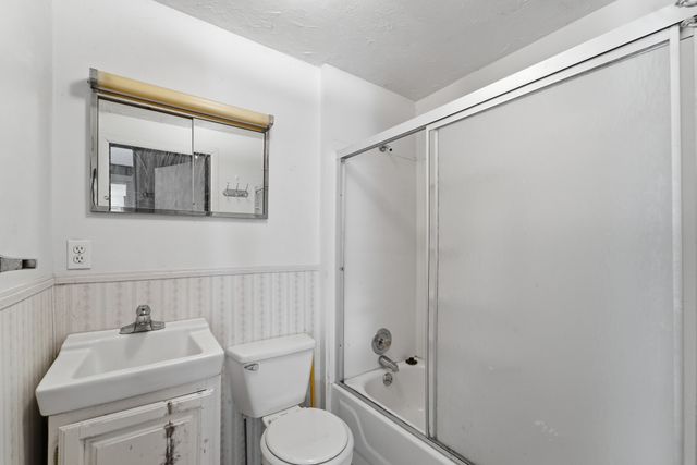 6525 NE Rising Sun Drive, Pleasant Hill, IA 50327