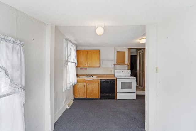 6525 NE Rising Sun Drive, Pleasant Hill, IA 50327