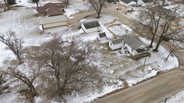 6525 NE Rising Sun Drive, Pleasant Hill, IA 50327