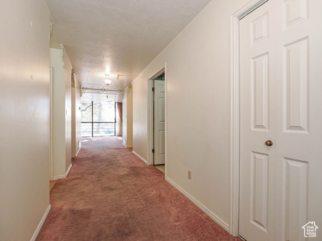 Image 5 of property listing at 560 E SOUTH TEMPLE #C101, Salt Lake City, UT 84102