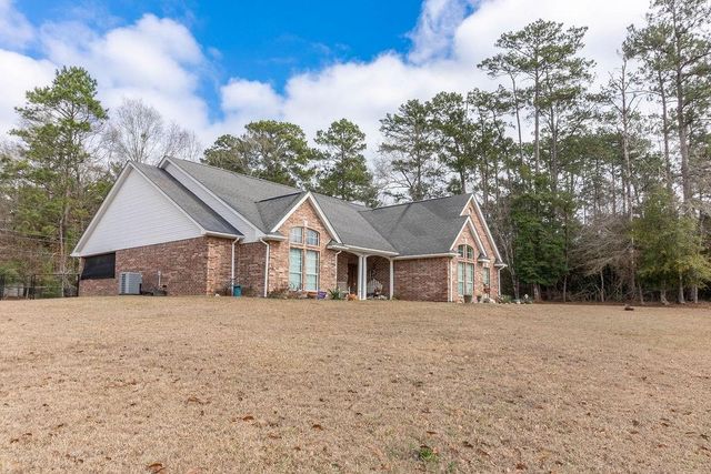 318 Peppertree, Village Mills, TX 77663