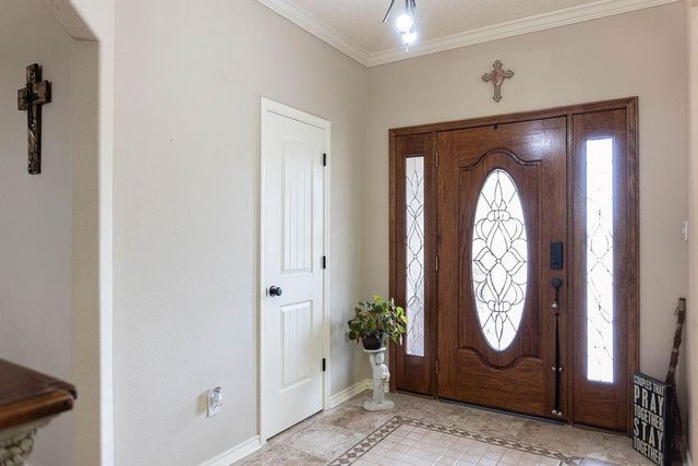 318 Peppertree, Village Mills, TX 77663