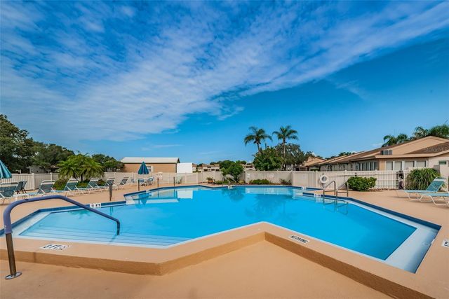 1022 BOWSPRIT LANE 1022, Holiday, FL 34691