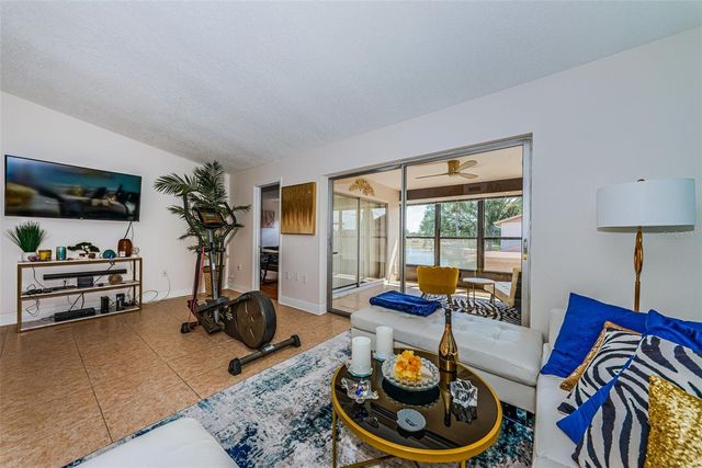 1022 BOWSPRIT LANE 1022, Holiday, FL 34691
