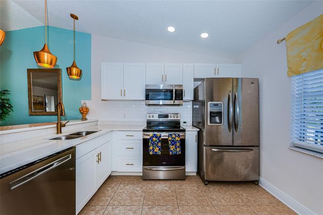 1022 BOWSPRIT LANE 1022, Holiday, FL 34691