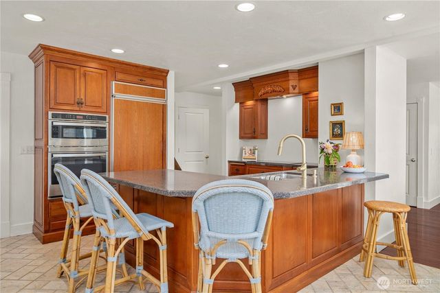 24 Broadway Hill Road, Hoquiam, WA 98550