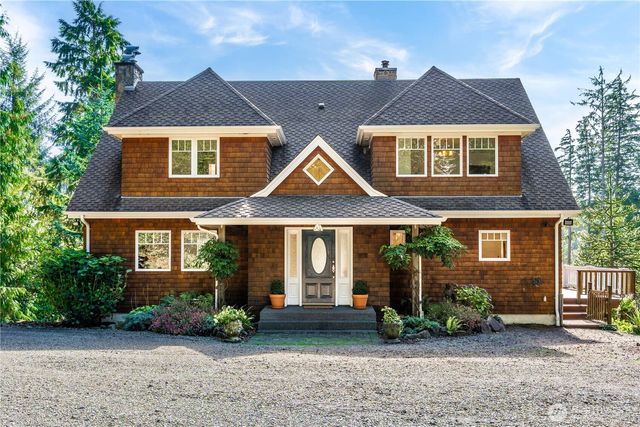 24 Broadway Hill Road, Hoquiam, WA 98550