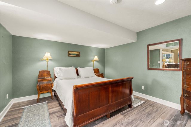 24 Broadway Hill Road, Hoquiam, WA 98550