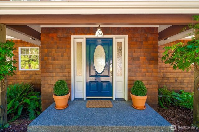 24 Broadway Hill Road, Hoquiam, WA 98550