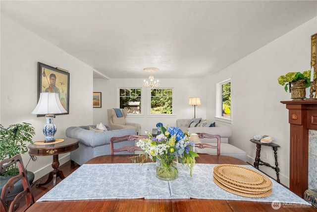 24 Broadway Hill Road, Hoquiam, WA 98550