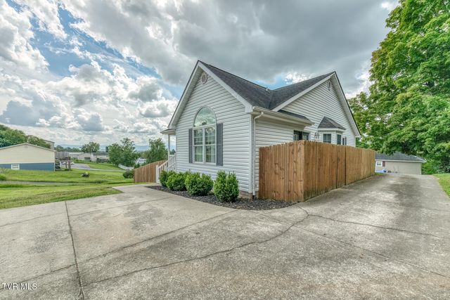 458 Spring Street, Bristol, VA 24201