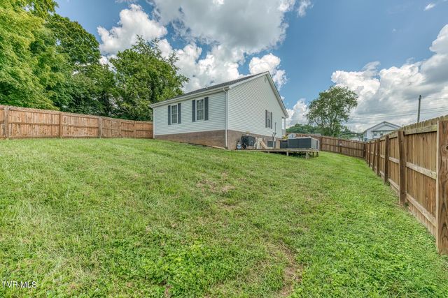 458 Spring Street, Bristol, VA 24201