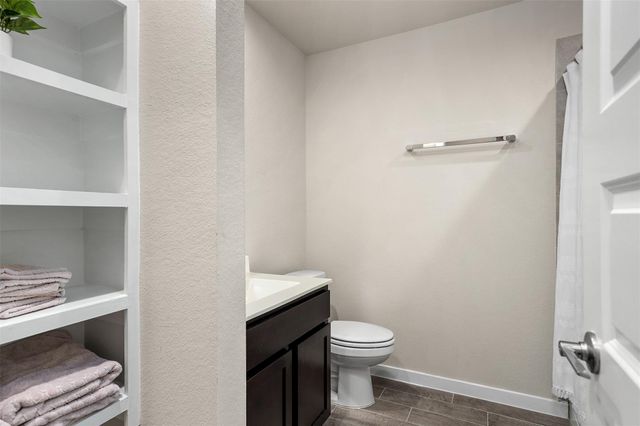 2708 Diamond Reef Lane, Texas City, TX 77568