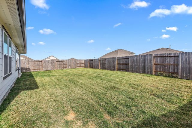 2708 Diamond Reef Lane, Texas City, TX 77568
