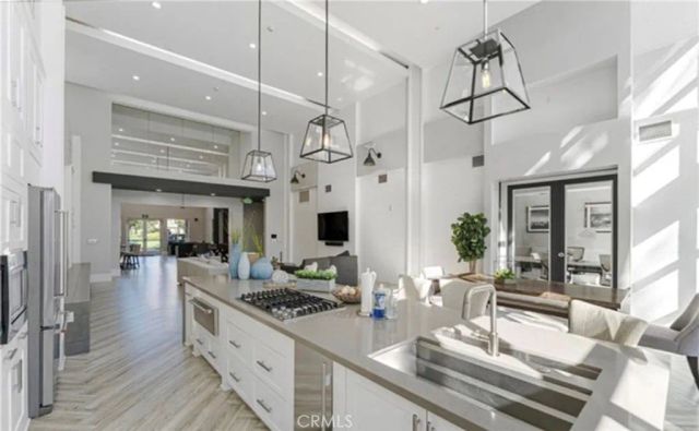 1404 Scholarship, Irvine, CA 92612