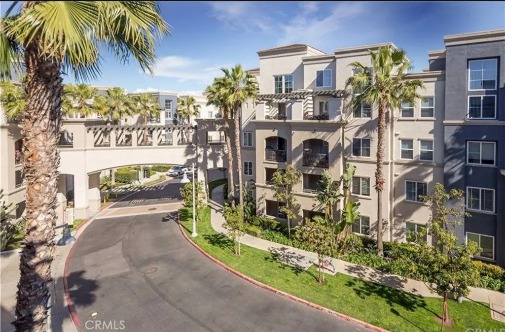 1404 Scholarship, Irvine, CA 92612