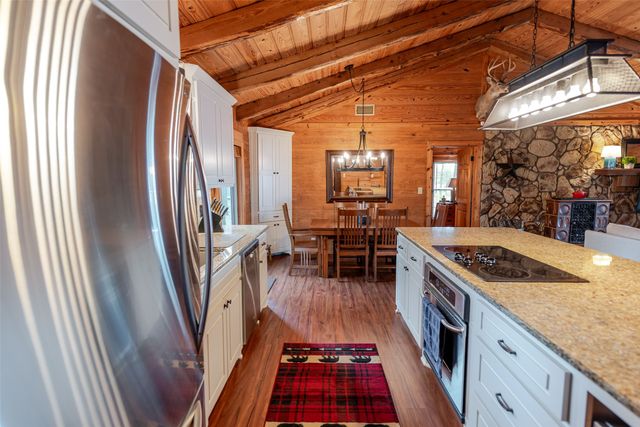 704 County Road 2601, Pittsburg, TX 75686