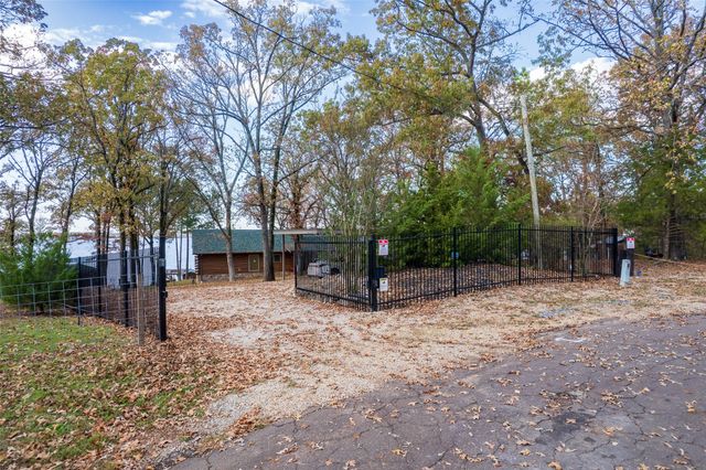 704 County Road 2601, Pittsburg, TX 75686