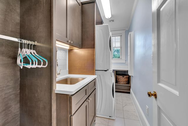 1049 Otis Boulevard, Spartanburg, SC 29302