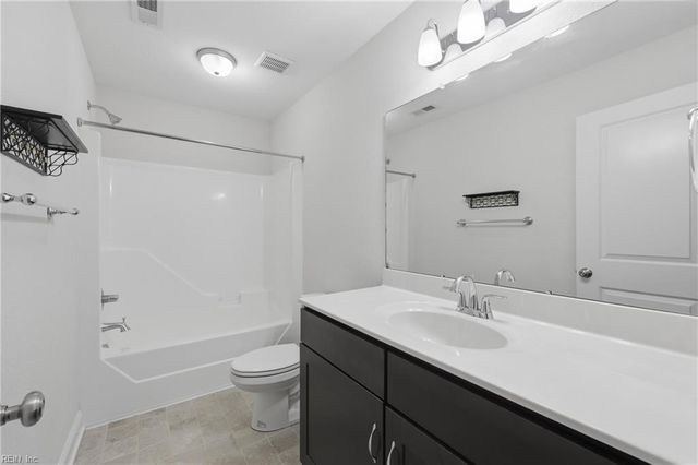 4872 Nansemond PW, Suffolk, VA 23435
