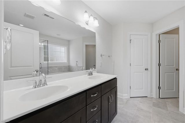 4872 Nansemond PW, Suffolk, VA 23435