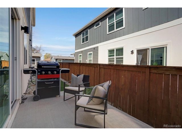 1777 Alton St, Aurora, CO 80010