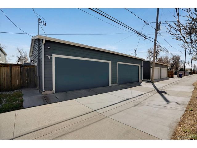 1777 Alton St, Aurora, CO 80010