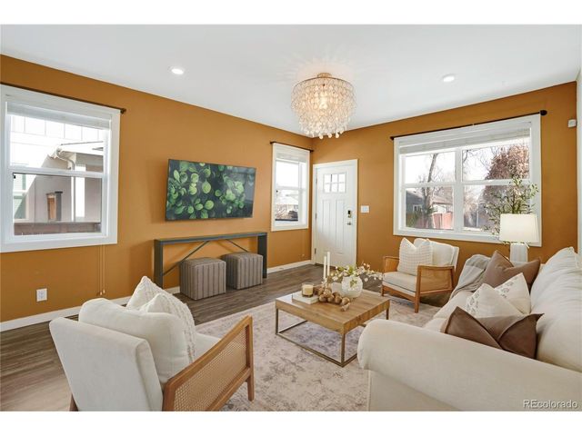 1777 Alton St, Aurora, CO 80010