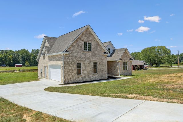43 Long Branch Rd, Lawrenceburg, TN 38464