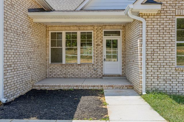 43 Long Branch Rd, Lawrenceburg, TN 38464