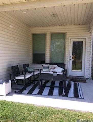 1103 Foxtail Dr, Baton Rouge, LA 70820