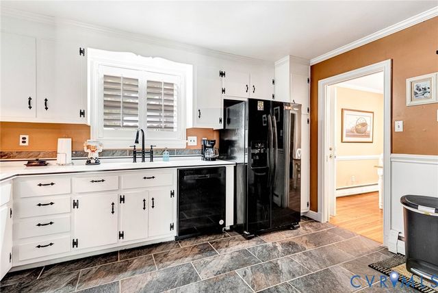 9320 Three Chopt Rd, Henrico, VA 23229