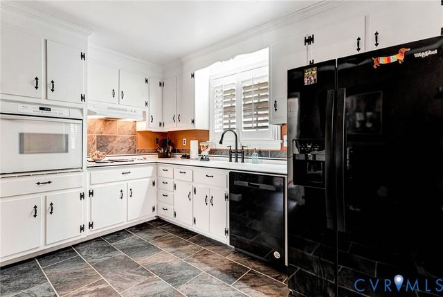 9320 Three Chopt Rd, Henrico, VA 23229