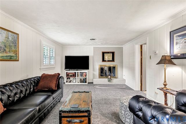9320 Three Chopt Rd, Henrico, VA 23229