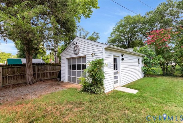 9320 Three Chopt Rd, Henrico, VA 23229