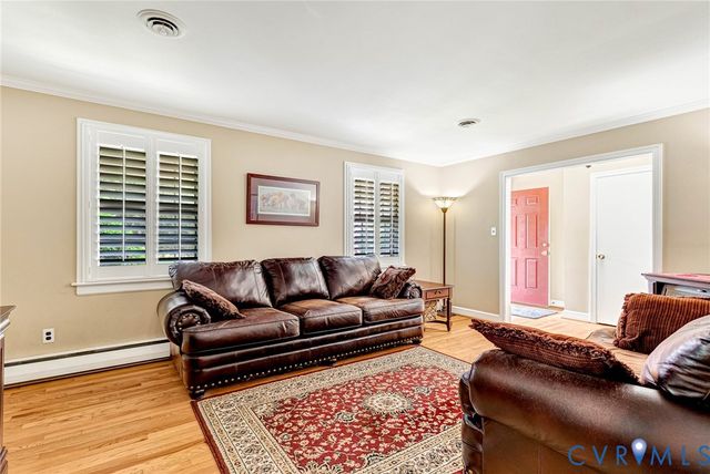 9320 Three Chopt Rd, Henrico, VA 23229