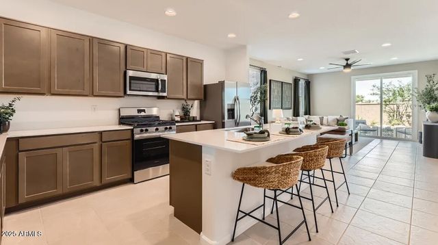 23205 W PARKWAY Drive, Buckeye, AZ 85326