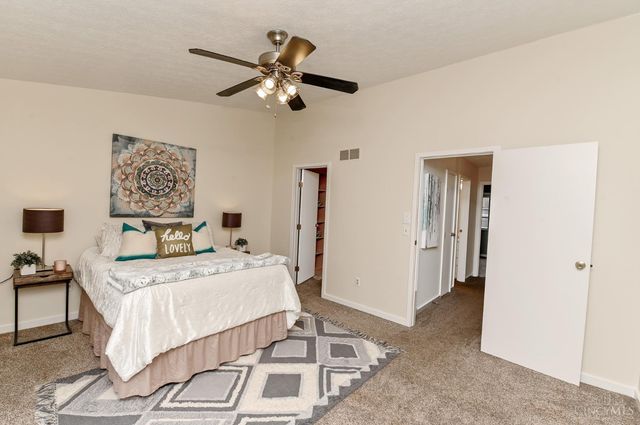 65 Twin Lakes Drive, Fairfield, OH 45014