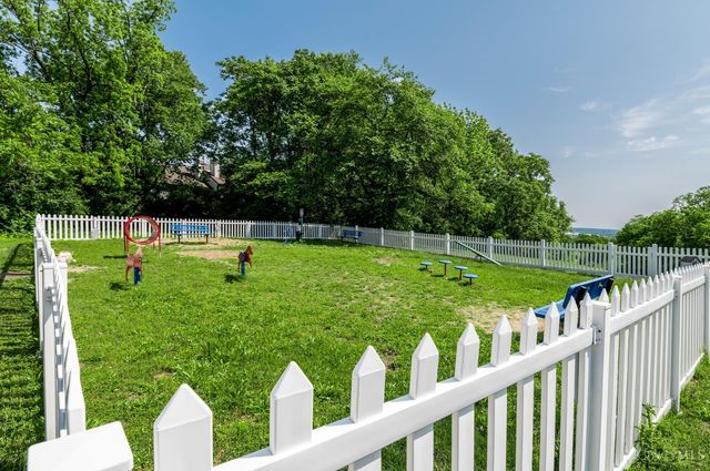 65 Twin Lakes Drive, Fairfield, OH 45014