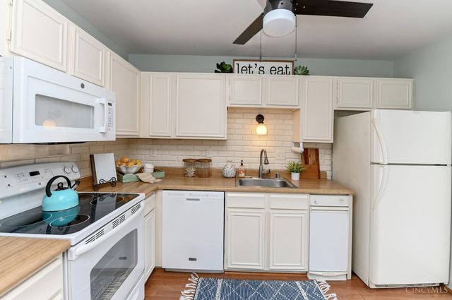 65 Twin Lakes Drive, Fairfield, OH 45014