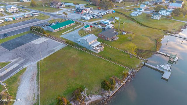 252 Shell Rock Landing Road, Hubert, NC 28539