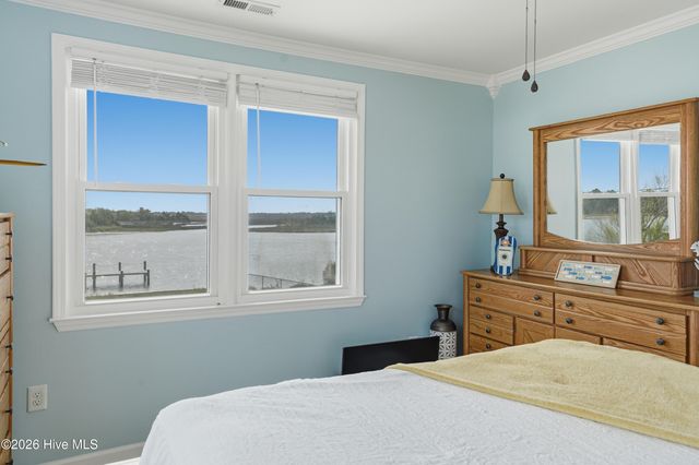 252 Shell Rock Landing Road, Hubert, NC 28539