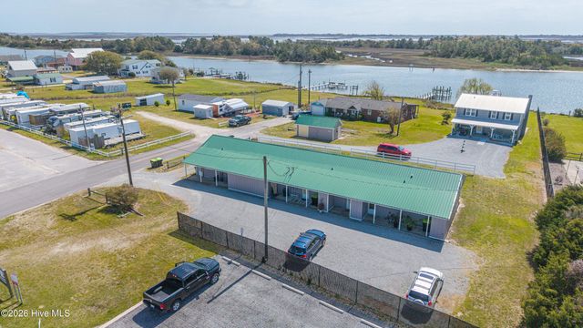 252 Shell Rock Landing Road, Hubert, NC 28539