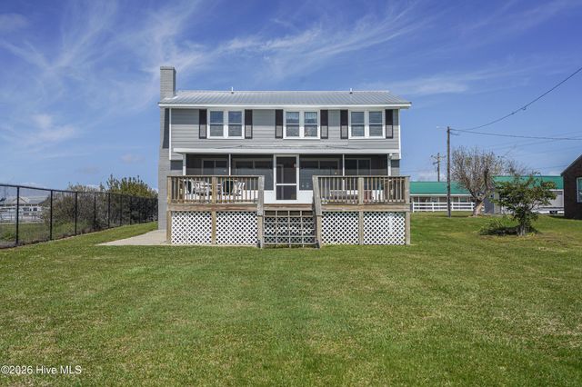 252 Shell Rock Landing Road, Hubert, NC 28539