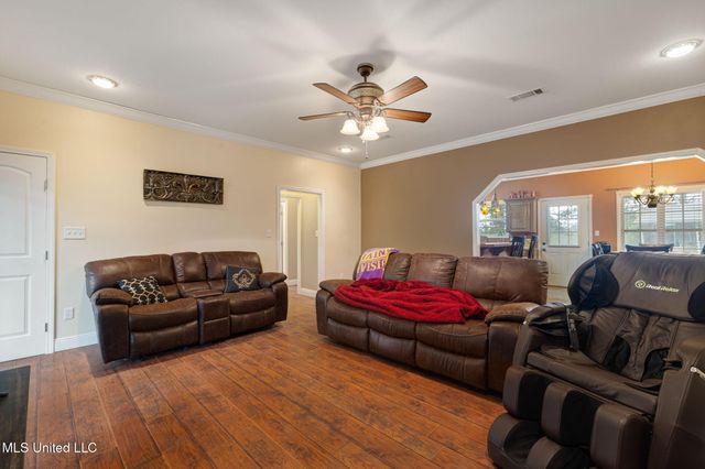 9 Albert Odom Drive, A, Poplarville, MS 39470