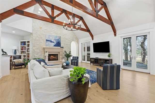 16400 Hamilton Pool RD, Austin, TX 78738