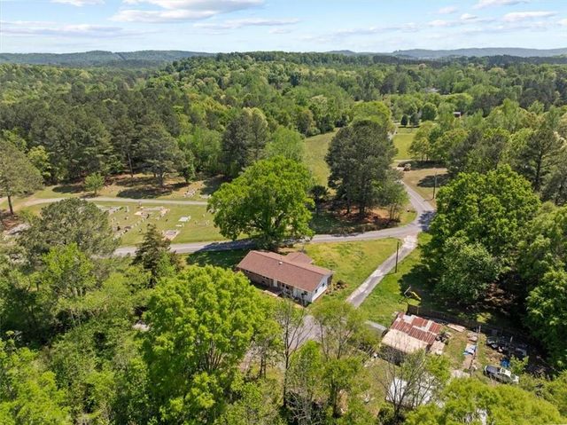 287 Moores Ferry Drive SW, Plainville, GA 30733